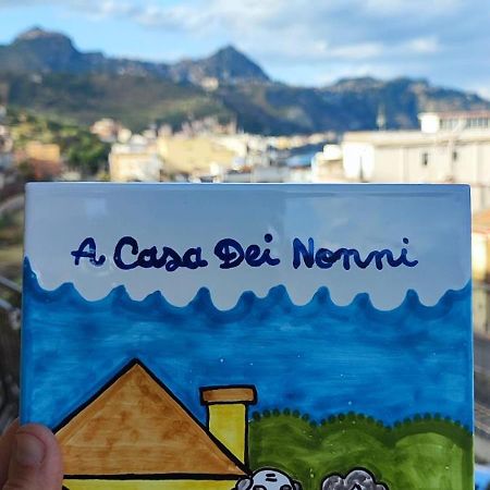 A Casa Dei Nonni Apartman Giardini-Naxos Kültér fotó
