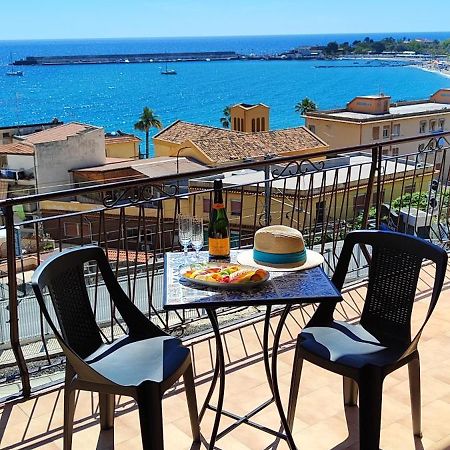 A Casa Dei Nonni Apartman Giardini-Naxos Kültér fotó