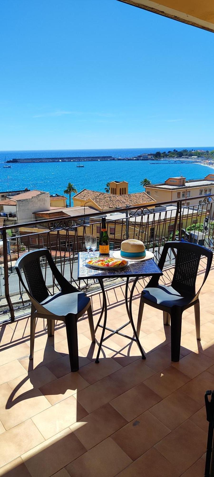 A Casa Dei Nonni Apartman Giardini-Naxos Kültér fotó