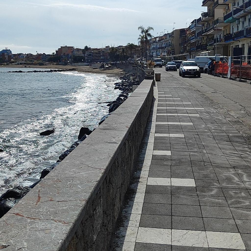 A Casa Dei Nonni Apartman Giardini-Naxos Kültér fotó